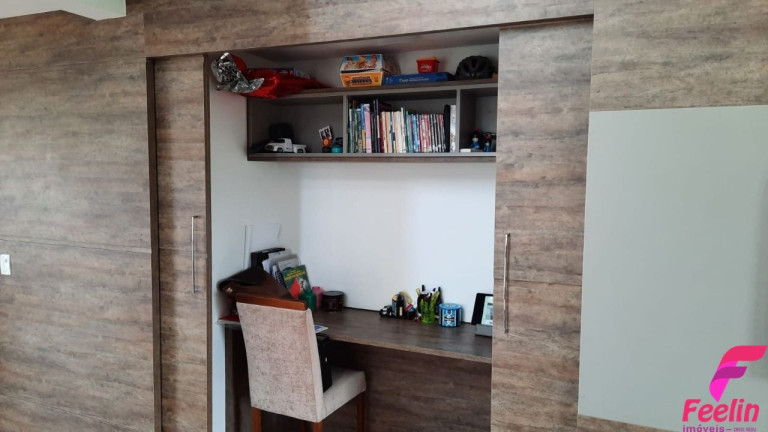 Imagem Casa com 3 Quartos à Venda, 183 m² em Ribeirão Da Ilha - Florianópolis Imagem Casa com 3 Quartos à Venda, 183 m² em Ribeirão Da Ilha - Florianópolis