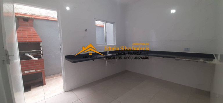Imagem Sobrado com 2 Quartos à Venda,  em Jardim Praia Grande - Mongaguá