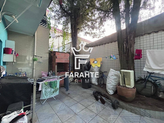 Imagem Sobrado com 3 Quartos à Venda, 189 m² em Aparecida - Santos