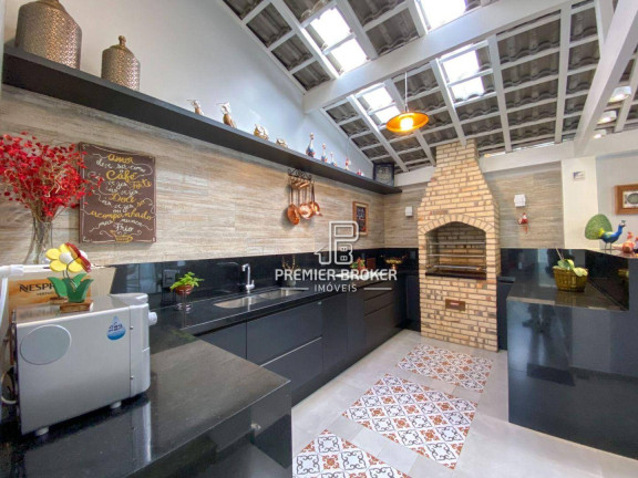 Imagem Casa com 4 Quartos à Venda, 180 m² em Várzea - Teresópolis Imagem Casa com 4 Quartos à Venda, 180 m² em Várzea - Teresópolis