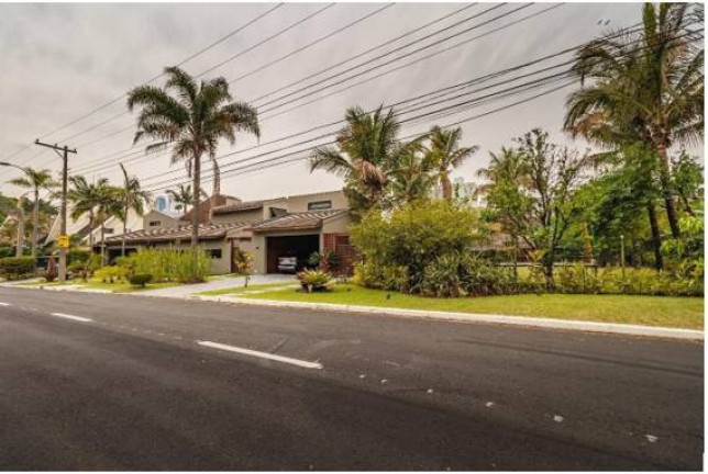 Casa com 3 Quartos à Venda, 800 m² em Alphaville Residencial Dois - Barueri