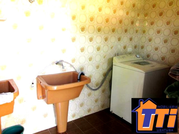 Imagem Casa com 3 Quartos à Venda, 280 m² em Maranduba - Ubatuba Imagem Casa com 3 Quartos à Venda, 280 m² em Maranduba - Ubatuba