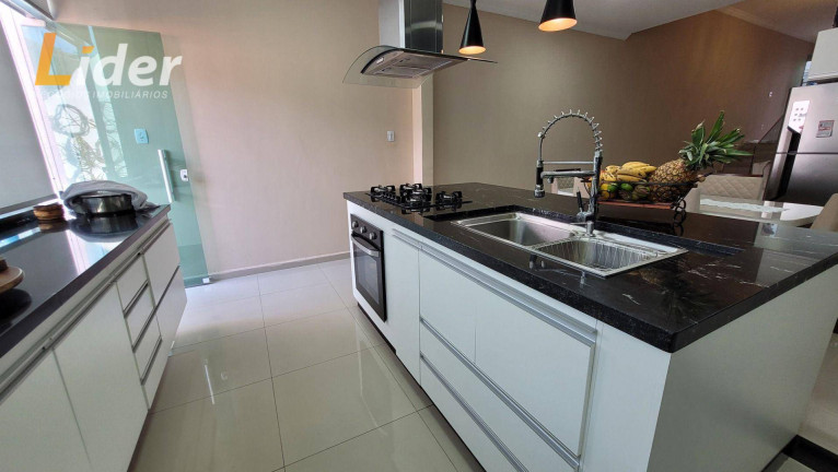 Imagem Casa com 3 Quartos à Venda, 145 m² em Jardim Dos Alfineiros - Juiz De Fora