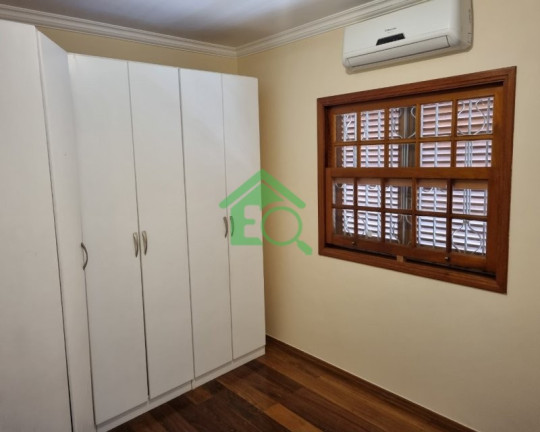 Imagem Casa com 4 Quartos à Venda, 194 m² em Jardim Campo Grande - São Paulo