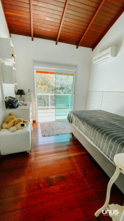 Imagem Casa com 3 Quartos à Venda, 409 m² em Bom Abrigo - Florianópolis