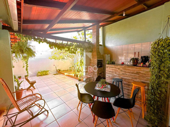 Imagem Casa com 3 Quartos à Venda, 133 m² em João Pessoa - Jaraguá Do Sul Imagem Casa com 3 Quartos à Venda, 133 m² em João Pessoa - Jaraguá Do Sul