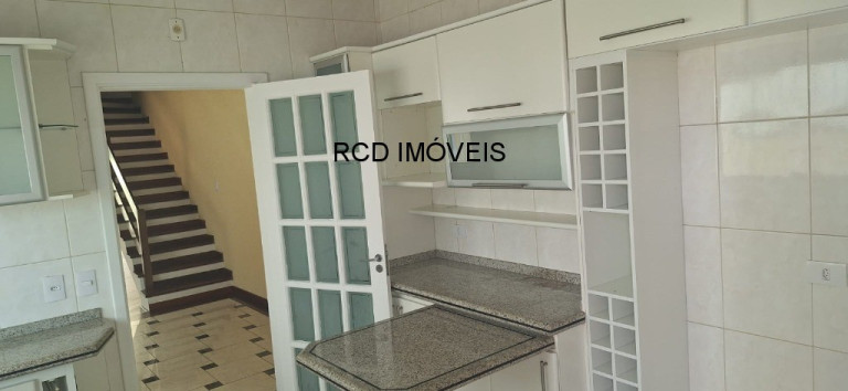 Imagem Sobrado com 3 Quartos à Venda, em Jardim Bonfiglioli - São Paulo Imagem Sobrado com 3 Quartos à Venda, em Jardim Bonfiglioli - São Paulo