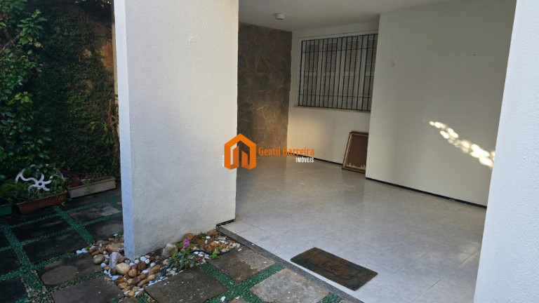 Imagem Casa com 5 Quartos à Venda, em Aldeota - Fortaleza Imagem Casa com 5 Quartos à Venda, em Aldeota - Fortaleza