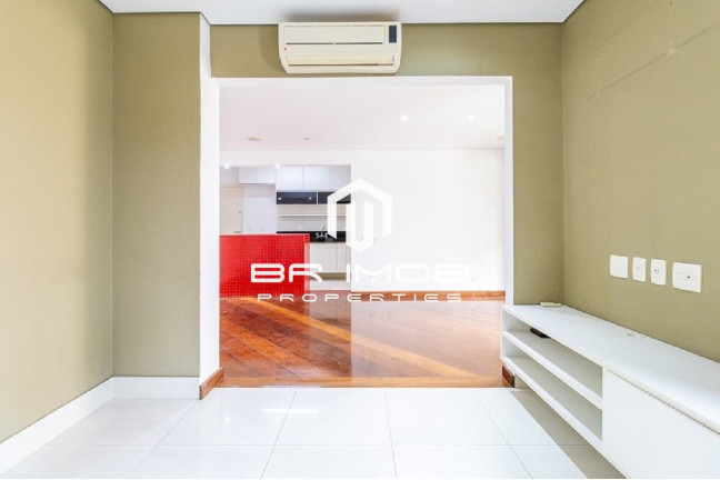 Imagem Imóvel com 2 Quartos à Venda, 90 m² em Vila Suzana - São Paulo Imagem Imóvel com 2 Quartos à Venda, 90 m² em Vila Suzana - São Paulo