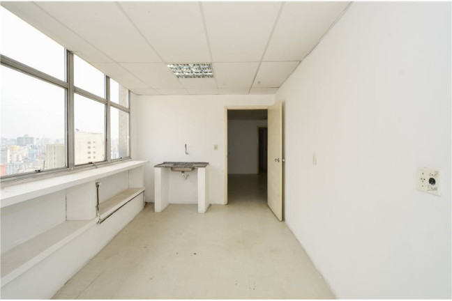Imagem Sala Comercial à Venda, 930 m² em República - São Paulo Imagem Sala Comercial à Venda, 930 m² em República - São Paulo