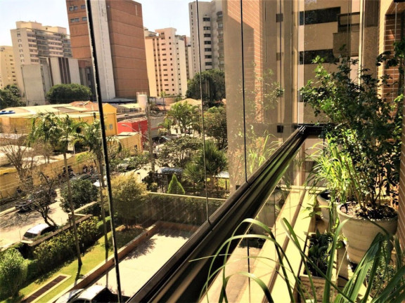 Imagem Apartamento com 4 Quartos à Venda, 275 m² em Campo Belo - São Paulo