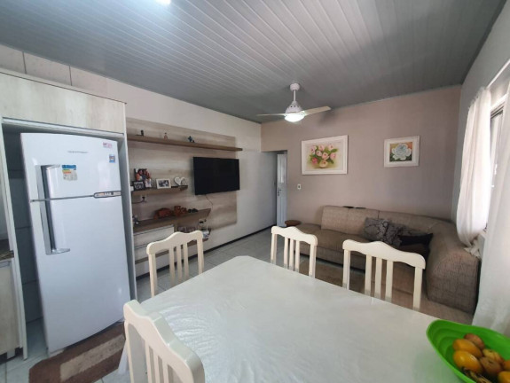 Imagem Casa com 3 Quartos à Venda, 160 m² em Salinas - Balneário Barra Do Sul Imagem Casa com 3 Quartos à Venda, 160 m² em Salinas - Balneário Barra Do Sul
