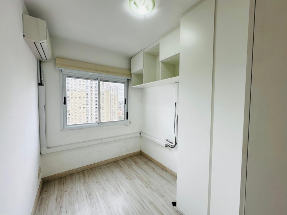 Imagem Apartamento com 3 Quartos à Venda, 67 m² em Vila Ipiranga - Porto Alegre