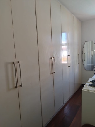 Imagem Casa com 3 Quartos à Venda, em Itaigara - Salvador Imagem Casa com 3 Quartos à Venda, em Itaigara - Salvador