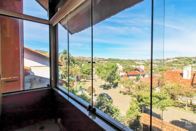 Imagem Imóvel com 4 Quartos à Venda, em Aberta Dos Morros - Porto Alegre Imagem Imóvel com 4 Quartos à Venda, em Aberta Dos Morros - Porto Alegre