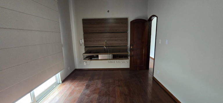 Imagem Casa com 3 Quartos à Venda, 360 m² em Jardim Amália - Volta Redonda Imagem Casa com 3 Quartos à Venda, 360 m² em Jardim Amália - Volta Redonda