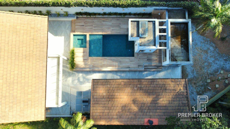 Imagem Casa com 4 Quartos à Venda, 260 m² em Comary - Teresópolis Imagem Casa com 4 Quartos à Venda, 260 m² em Comary - Teresópolis