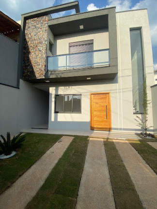Imagem Casa com 3 Quartos à Venda, 127 m² em Villa Di Cesar - Mogi Das Cruzes Imagem Casa com 3 Quartos à Venda, 127 m² em Villa Di Cesar - Mogi Das Cruzes