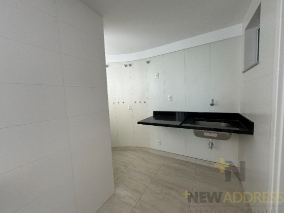 Imagem Apartamento com 4 Quartos à Venda, 241 m² em Itapuã - Vila Velha Imagem Apartamento com 4 Quartos à Venda, 241 m² em Itapuã - Vila Velha