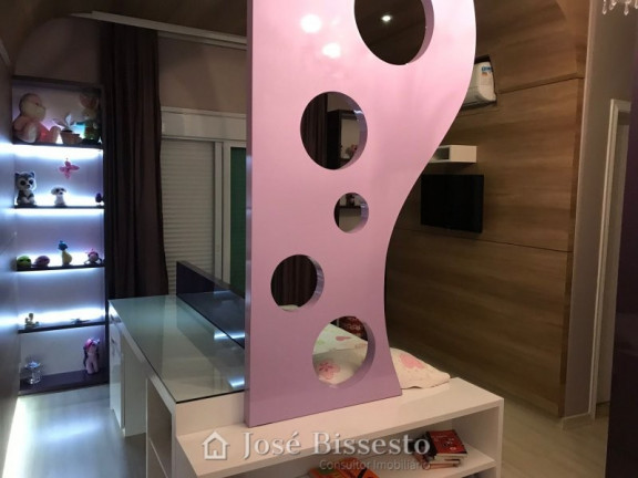 Imagem Casa com 8 Quartos à Venda, 1.998 m² em Granja Viana - Carapicuiba