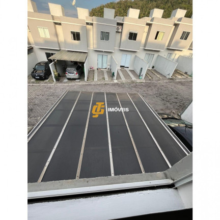 Imagem Casa com 2 Quartos à Venda, 50 m² em Espinheiros - Itajaí Imagem Casa com 2 Quartos à Venda, 50 m² em Espinheiros - Itajaí