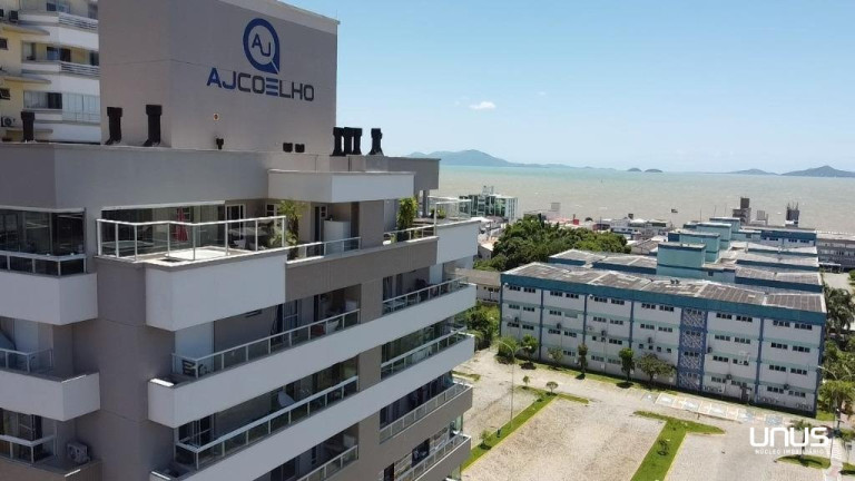 Imagem Apartamento com 2 Quartos à Venda, 80 m² em Barreiros - São José