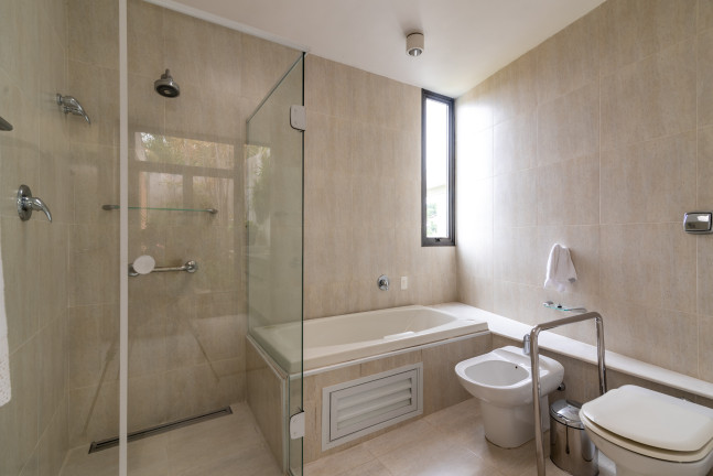 Imagem Casa com 4 Quartos para Alugar, 885 m² em Pacaembu - São Paulo