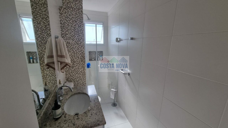 Imagem Apartamento com 2 Quartos à Venda, 62 m²
