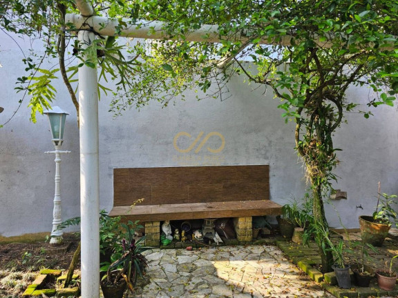 Imagem Casa com 3 Quartos à Venda, 170 m² em Canto Do Forte - Praia Grande Imagem Casa com 3 Quartos à Venda, 170 m² em Canto Do Forte - Praia Grande