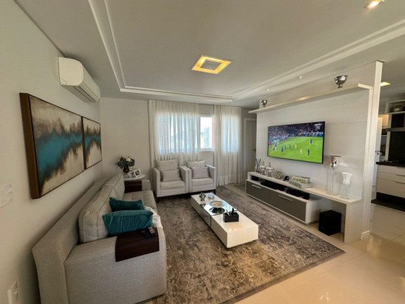 Apartamento com 3 Quartos à Venda, 122 m² em Centro - Balneário Camboriú