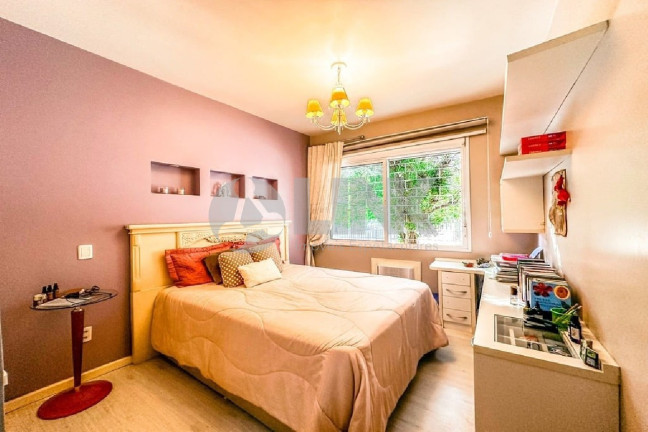 Imagem Apartamento com 2 Quartos à Venda, 100 m² em Rio Branco - Porto Alegre Imagem Apartamento com 2 Quartos à Venda, 100 m² em Rio Branco - Porto Alegre