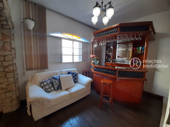 Imagem Casa com 7 Quartos para Alugar, 500 m² em Santa Lúcia - Belo Horizonte