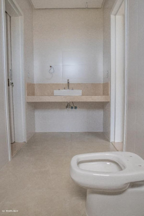 Imagem Casa com 5 Quartos à Venda, 343 m² em Jardins Valência - Goiânia