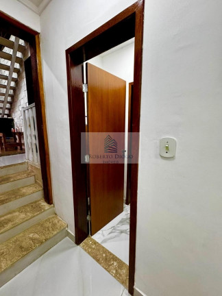 Imagem Casa com 3 Quartos à Venda, 1.200 m² em Camorim - Rio De Janeiro Imagem Casa com 3 Quartos à Venda, 1.200 m² em Camorim - Rio De Janeiro