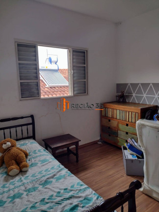 Imagem Casa com 3 Quartos à Venda, 158 m² em Jardim Ipê - Poços De Caldas