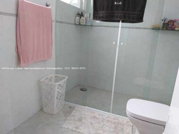 Imagem Casa com 3 Quartos à Venda, 229 m² em Jardim Celani - Salto