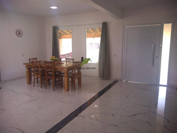 Imagem Casa com 4 Quartos à Venda, 426 m²