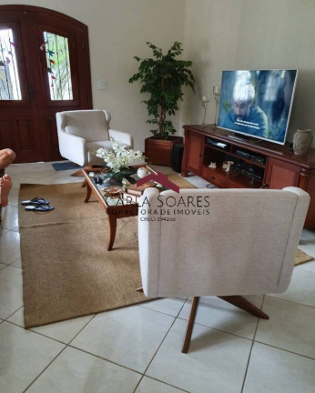 Imagem Casa com 4 Quartos à Venda, 360 m² em Vila Santa Rosa - Guarujá