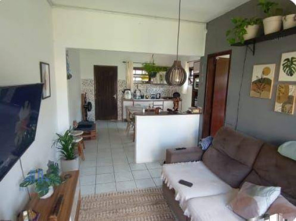 Imagem Casa com 2 Quartos à Venda, 200 m² em Barra Da Lagoa - Florianópolis Imagem Casa com 2 Quartos à Venda, 200 m² em Barra Da Lagoa - Florianópolis