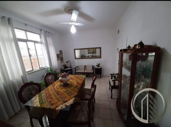 Apartamento com 2 Quartos à Venda, 70 m² em Gonzaga - Santos