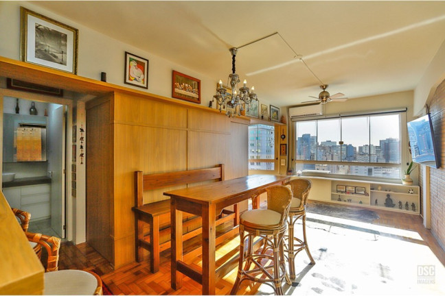 Imagem Apartamento com 1 Quarto à Venda, 56 m² em Centro Histórico - Porto Alegre Imagem Apartamento com 1 Quarto à Venda, 56 m² em Centro Histórico - Porto Alegre