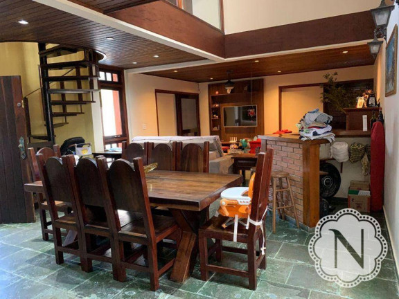Imagem Sobrado com 3 Quartos à Venda, 239 m² em Suarão - Itanhaém