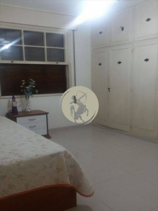 Casa com 3 Quartos à Venda, 176 m² em Ponta Da Praia - Santos