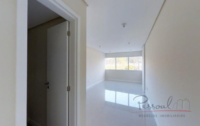 Imagem Sala Comercial à Venda, 37 m² em Itacorubi - Florianópolis Imagem Sala Comercial à Venda, 37 m² em Itacorubi - Florianópolis