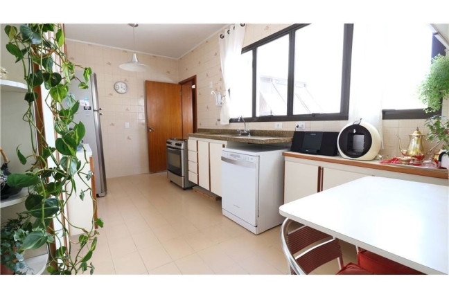 Imagem Apartamento com 5 Quartos à Venda, 170 m² em Morumbi - São Paulo Imagem Apartamento com 5 Quartos à Venda, 170 m² em Morumbi - São Paulo