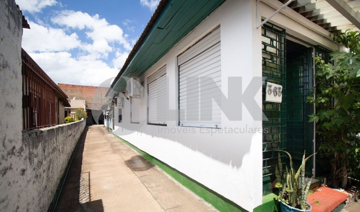 Imagem Casa com 2 Quartos à Venda, 180 m² em Jardim Floresta - Porto Alegre Imagem Casa com 2 Quartos à Venda, 180 m² em Jardim Floresta - Porto Alegre