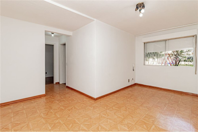 Imagem Imóvel com 2 Quartos à Venda, em Santo Antônio - Porto Alegre Imagem Imóvel com 2 Quartos à Venda, em Santo Antônio - Porto Alegre