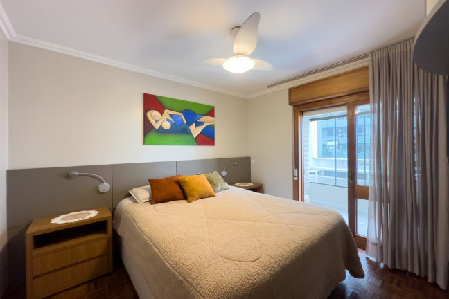 Imagem Apartamento com 3 Quartos à Venda, 120 m² em Menino Deus - Porto Alegre Imagem Apartamento com 3 Quartos à Venda, 120 m² em Menino Deus - Porto Alegre
