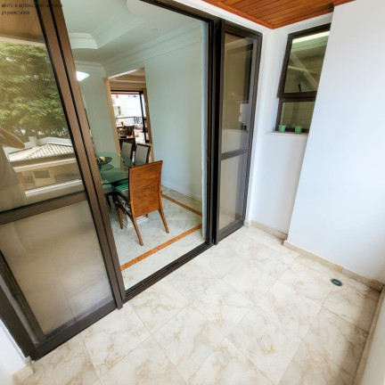 Imagem Imóvel com 4 Quartos à Venda, 174 m² em Pituba - Salvador Imagem Imóvel com 4 Quartos à Venda, 174 m² em Pituba - Salvador