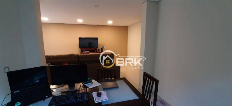 Imagem Sobrado com 6 Quartos à Venda ou Locação, 240 m² em Vila Carrão - São Paulo